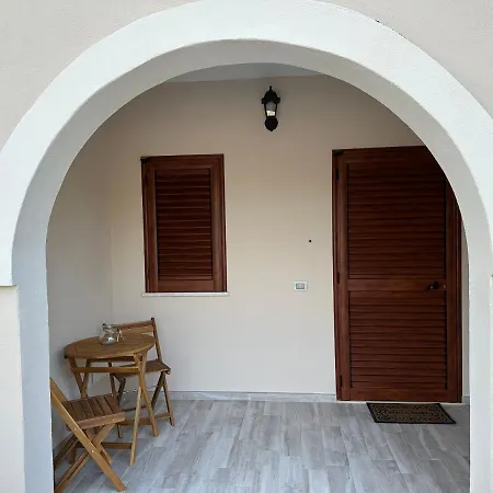 Bed & Breakfast Con Piscina E Parco Giochi Non Lontano Da Cagliari